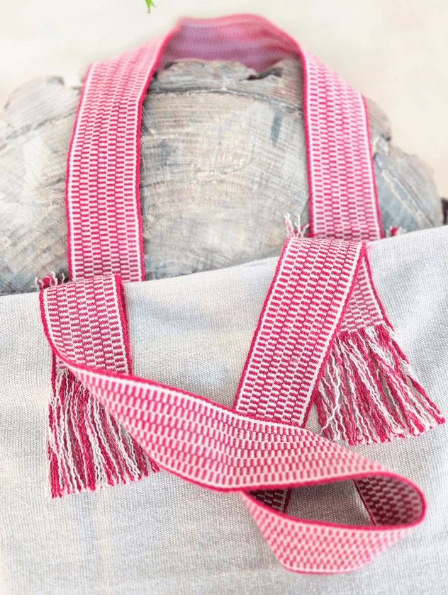 Bolsos de alpaca tejido artesanal y tintes naturales